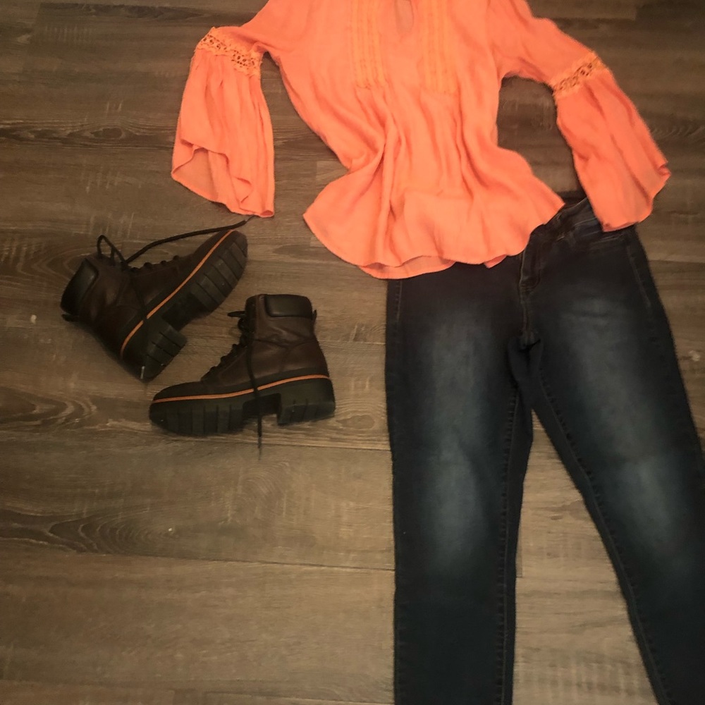 $10 Orange Fall Blouse Size Medium